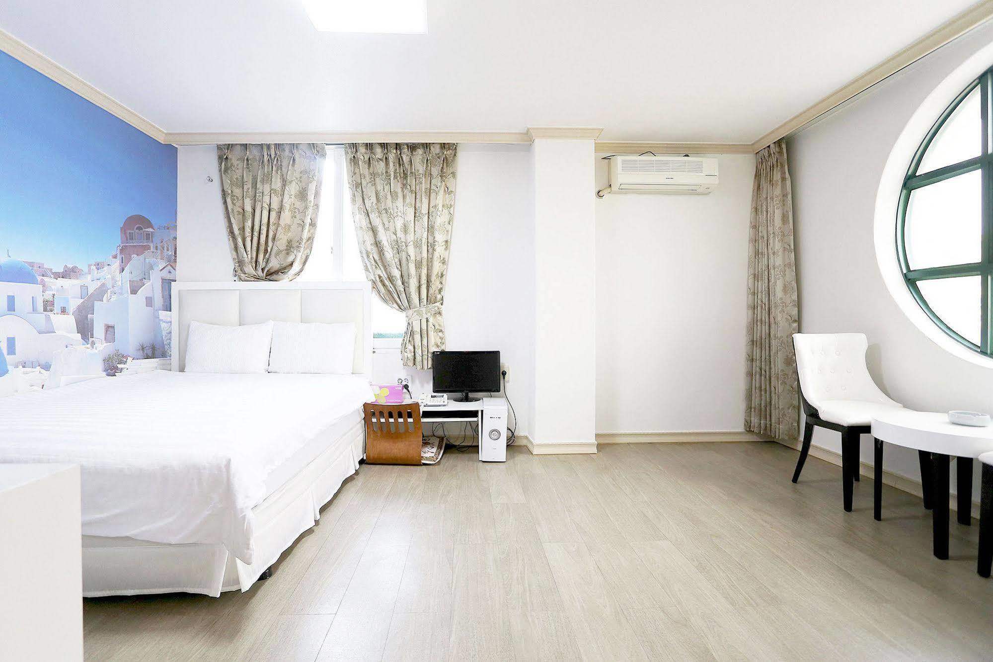 Songrim Motel Sokcho Zewnętrze zdjęcie
